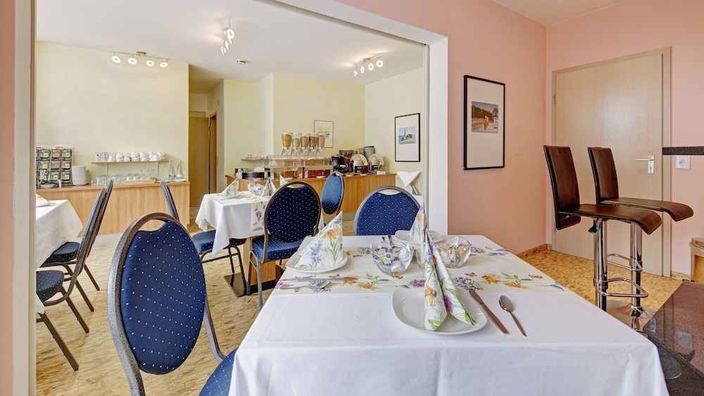 Airport Hotel Stetten 14/23