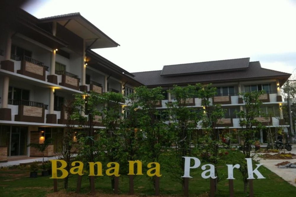 Banana Park Hotel 3/16