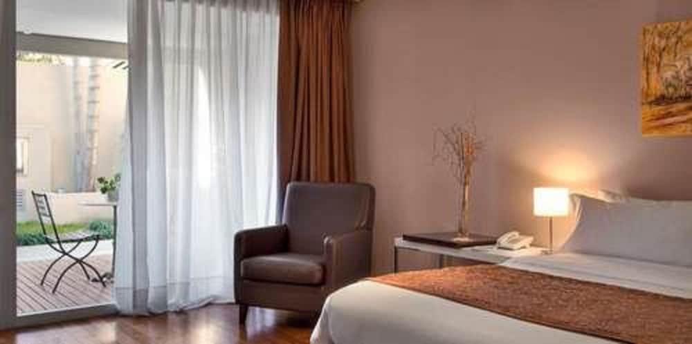 SAN ISIDRO PLAZA HOTEL 8/32