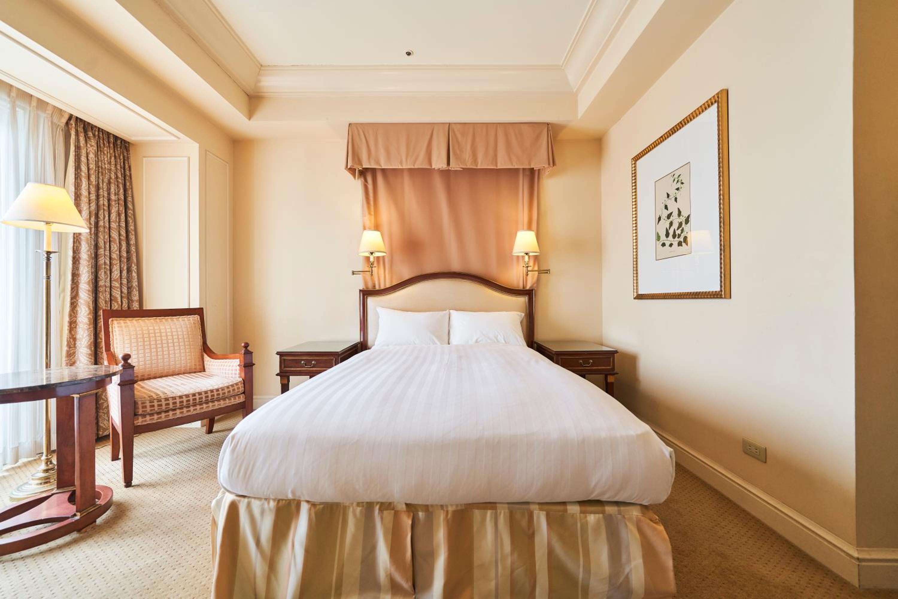 غرفة مفردة بشرفة، Hotel Grand Tiara Anjo 2/5