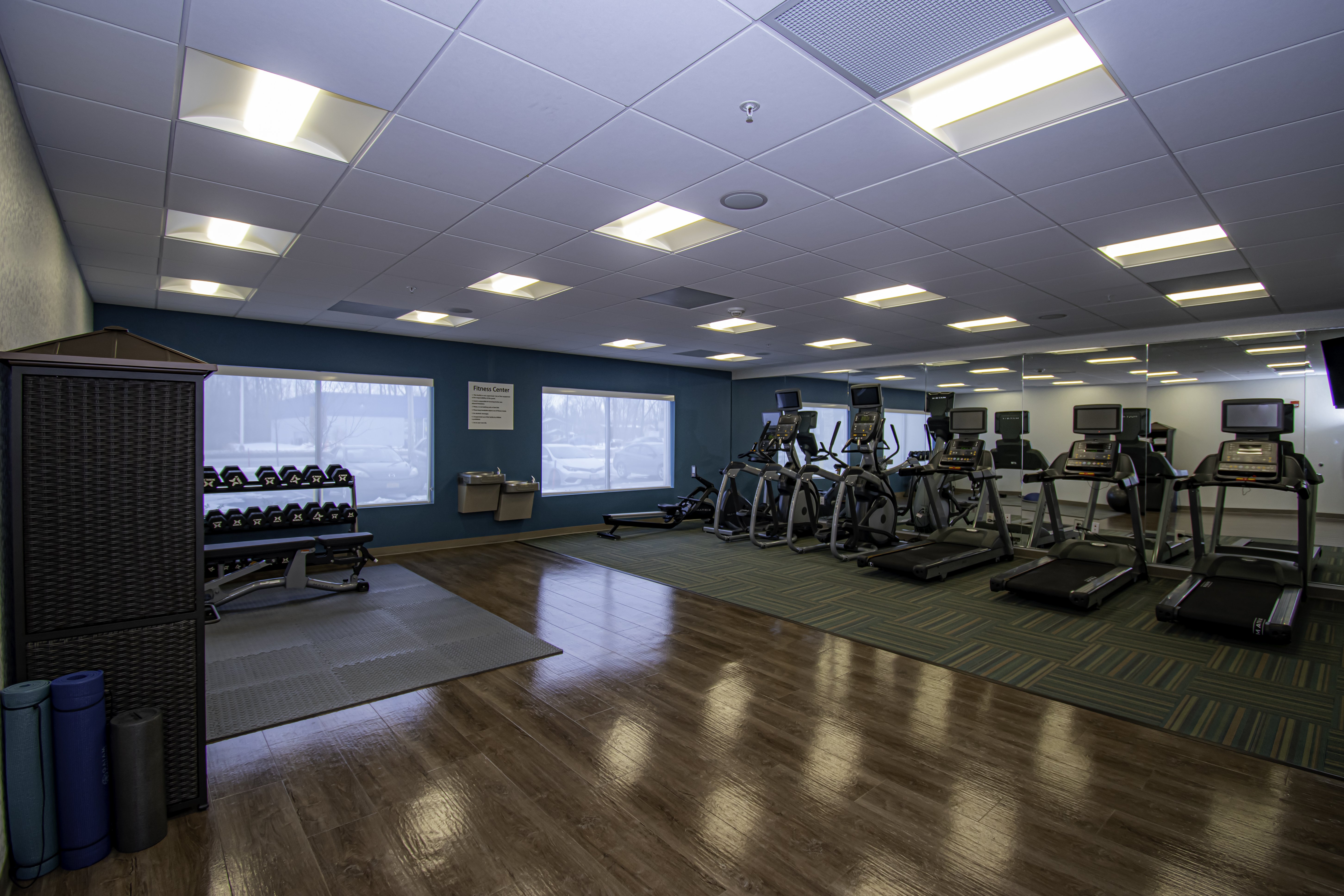 Holiday Inn Express & Suites Tonawanda - Buffalo Area 40/58