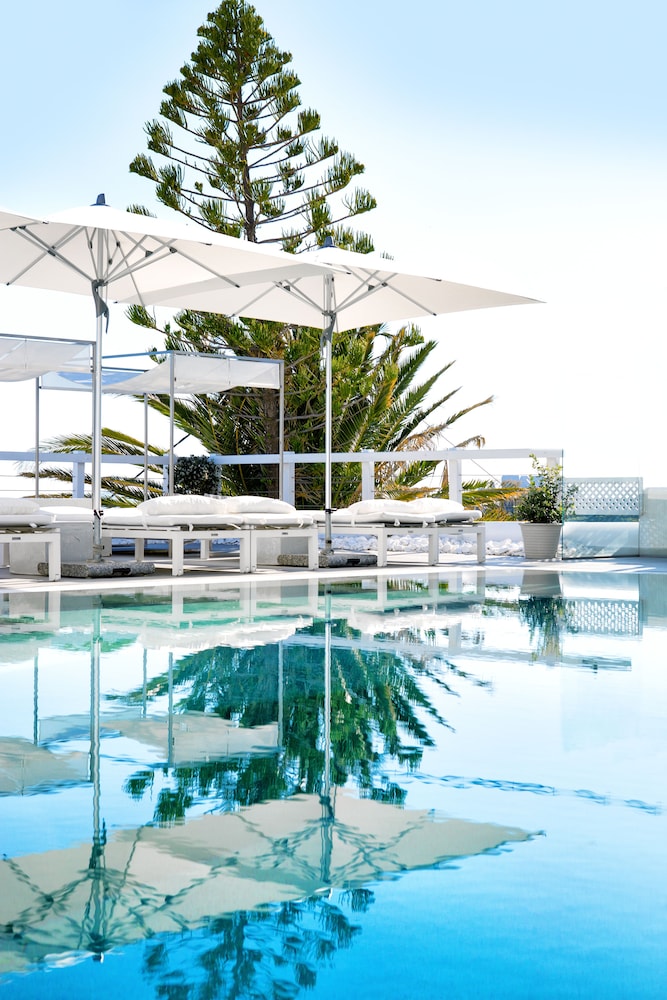 Grace Mykonos Hotel 56/86