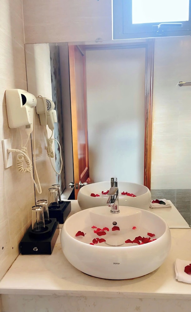 Gardenia Hue Hotel 51/64
