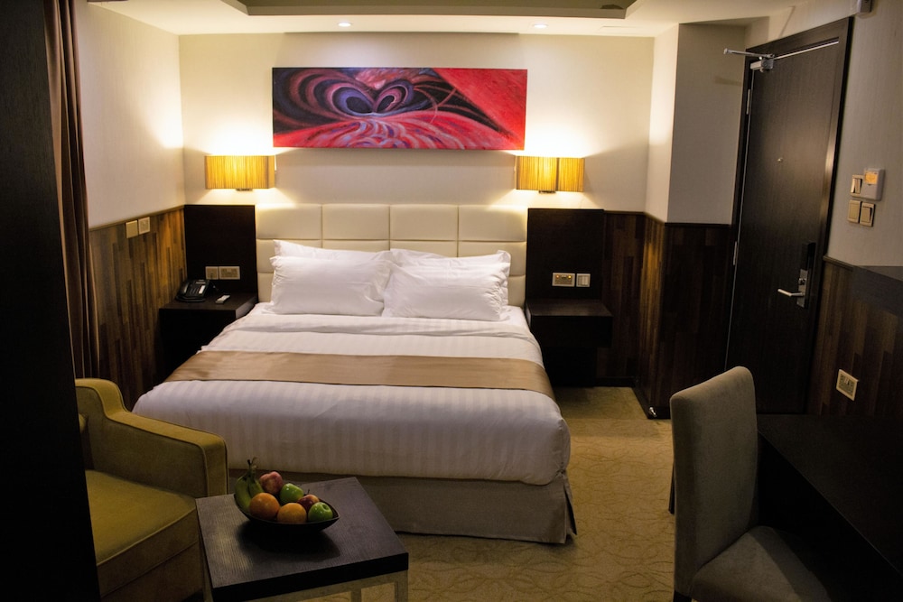The Secure Inn Hotel Muscat 24/69