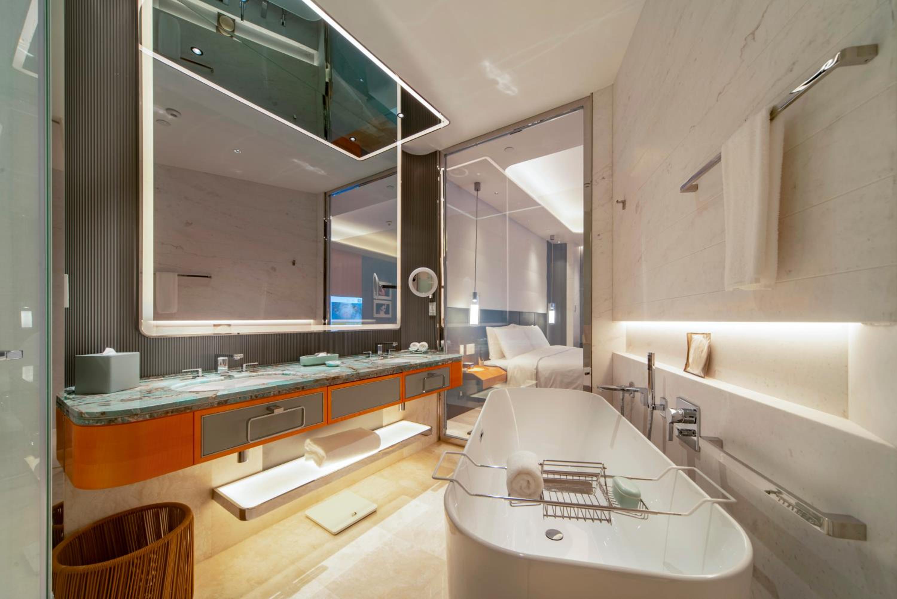 Club, Luxury, King Bed, Ocean View, Sofitel Haikou Hotel 6/10