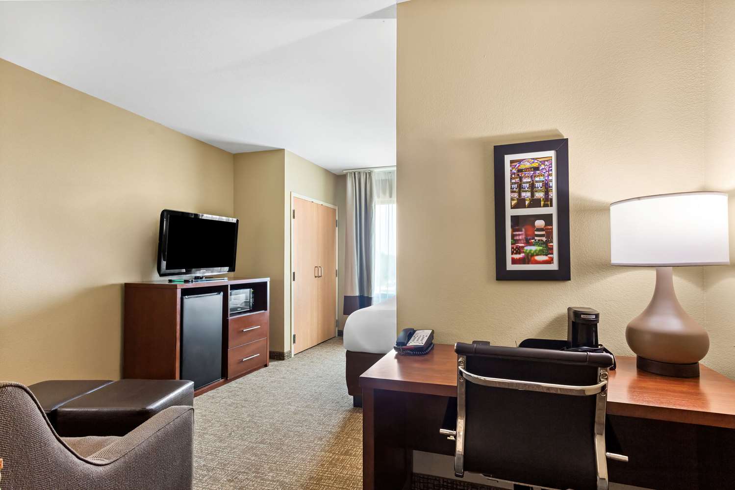 Comfort Suites Gulfport Central, MS 31/49