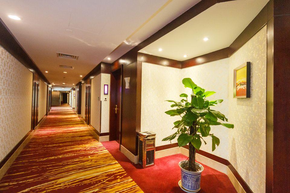 Peacock Hotel Hangzhou 6/19