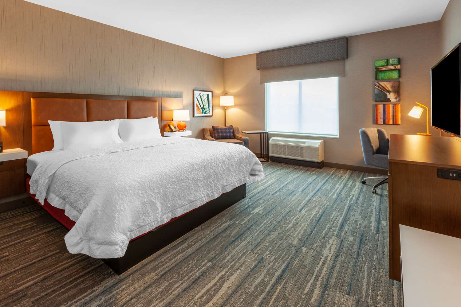 Hampton Inn Bloomfield Hills Detroit, MI 4/17