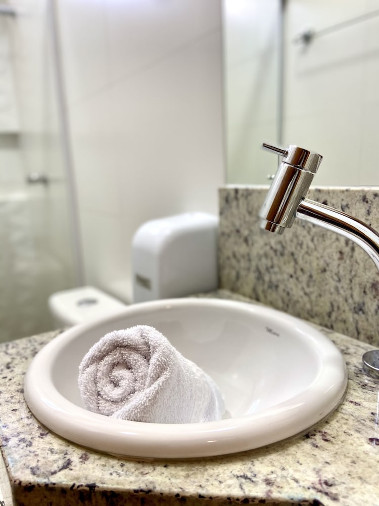 Porto Salvador Hotel 35/50