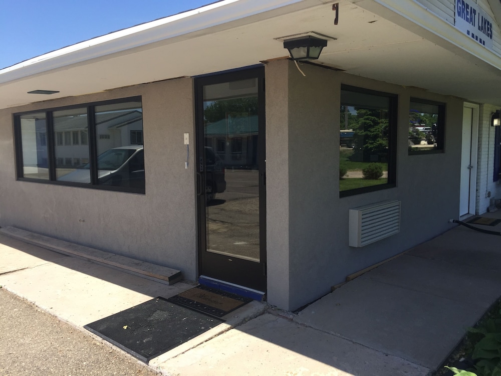 Travelodge by Wyndham Spirit Lake/Okoboji 2/53