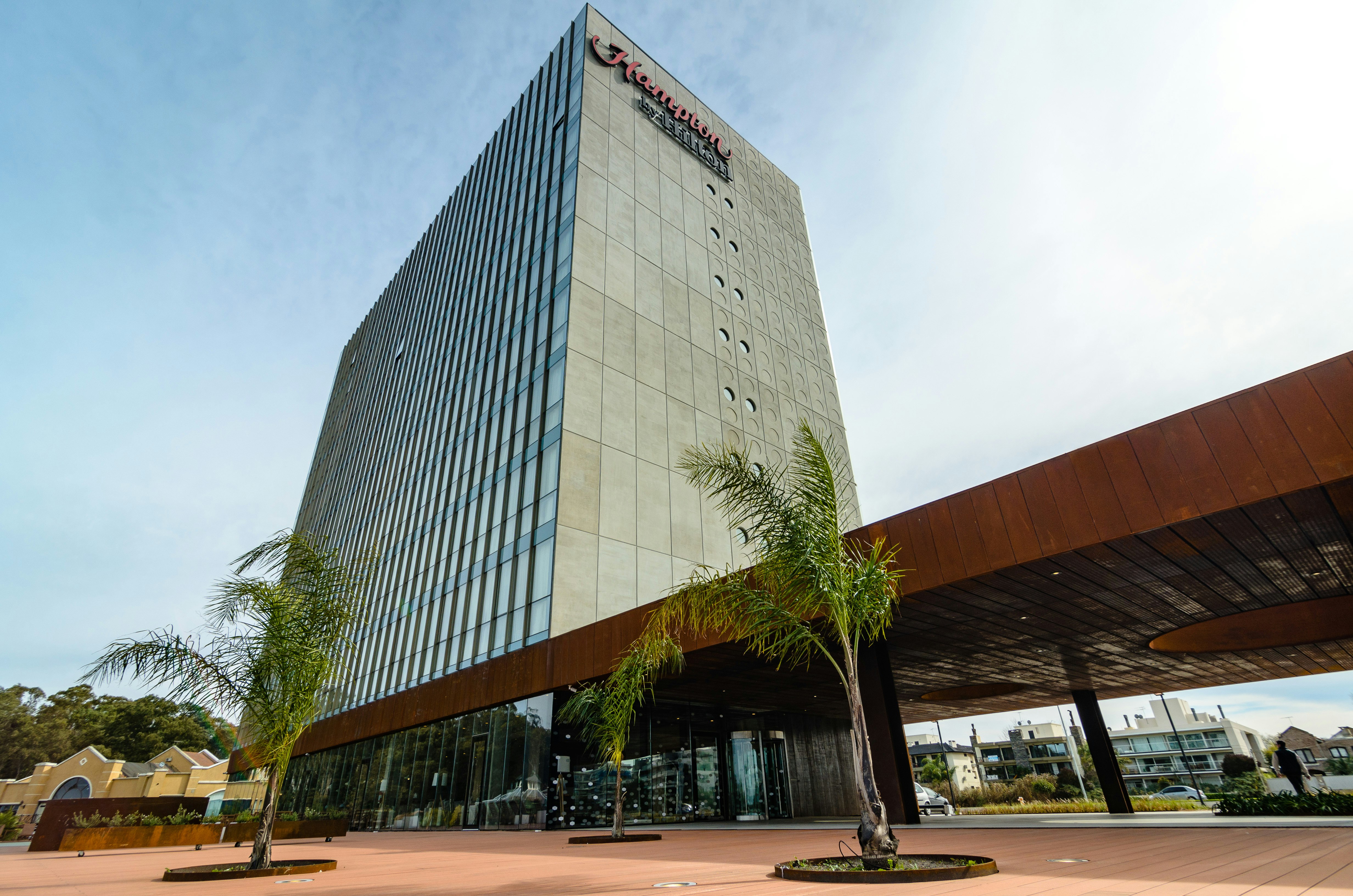 Hampton By Hilton Montevideo Carrasco 4/39