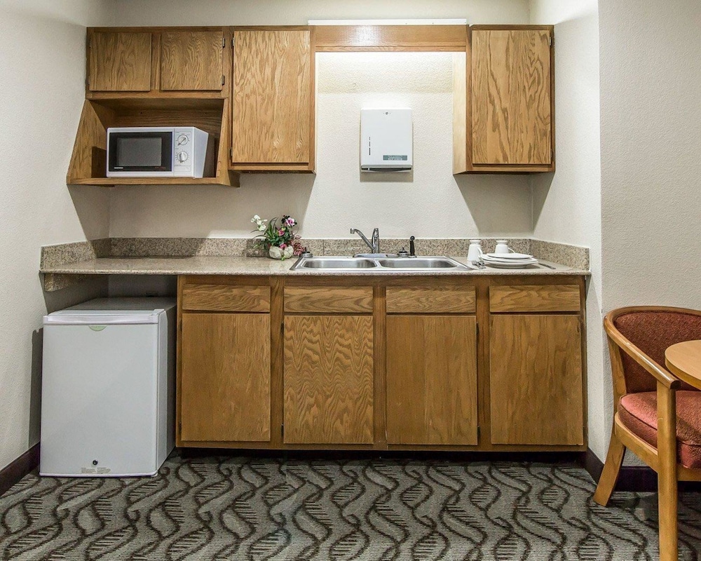 Quality Inn & Suites Circleville 2/53
