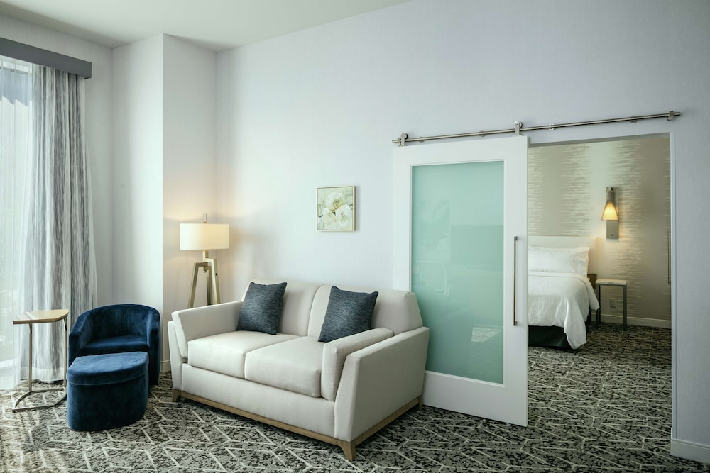 Hilton Garden Inn Seattle Bellevue Downtown 33/70
