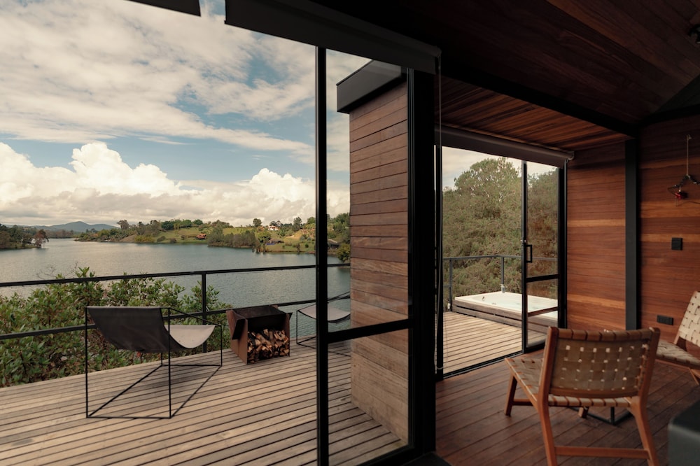 The Boato Hotel 20/46