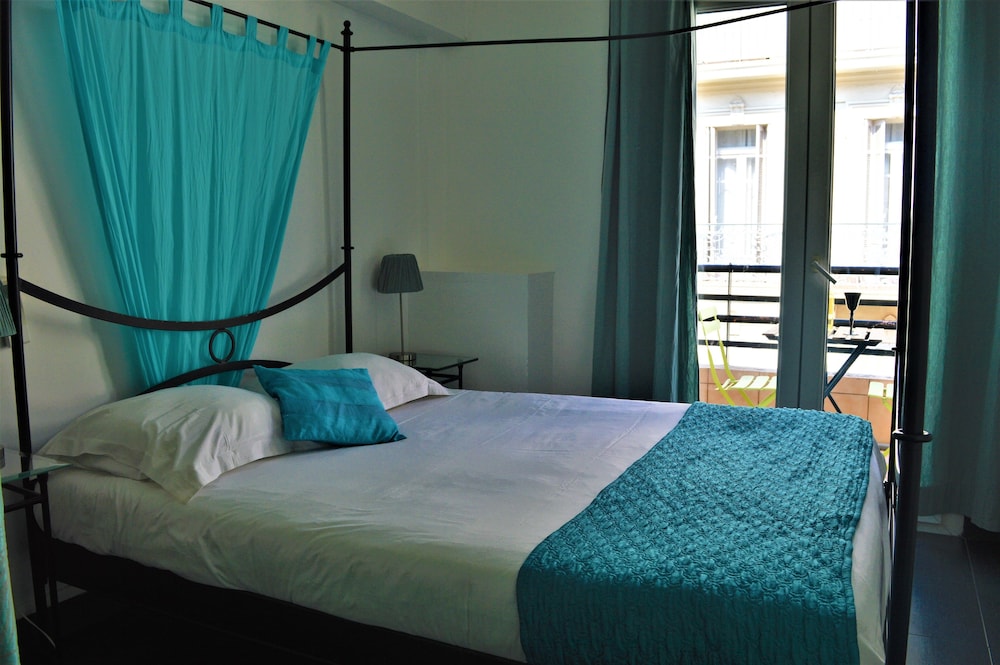CELENYA HOTEL 14/68