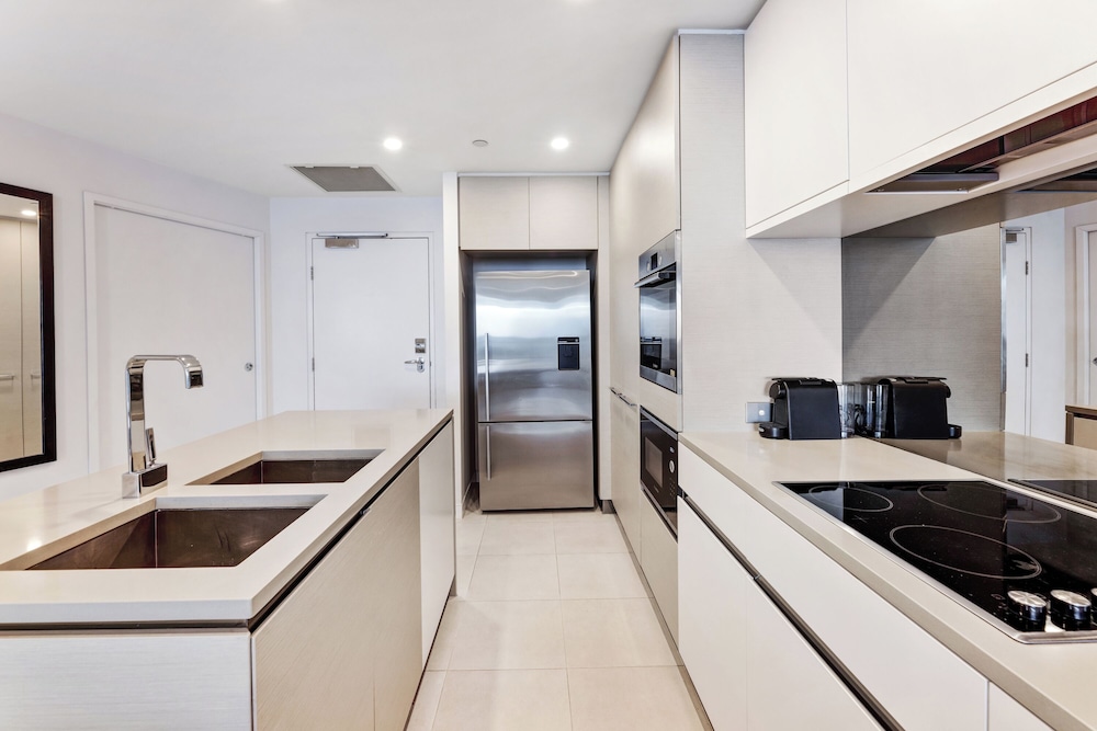 2 Bedrooms, Luxury, Apartment, King and Twin Beds, Ocean View, 2 Bathrooms، Holiday Holiday Soul Surfers Paradise 8/8