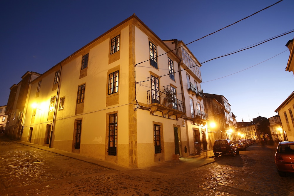 HOTEL ALTAIR 3/40