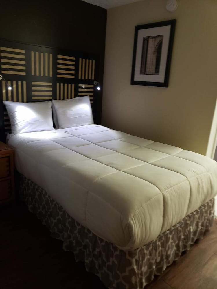 Motel M Lewisburg 16/42