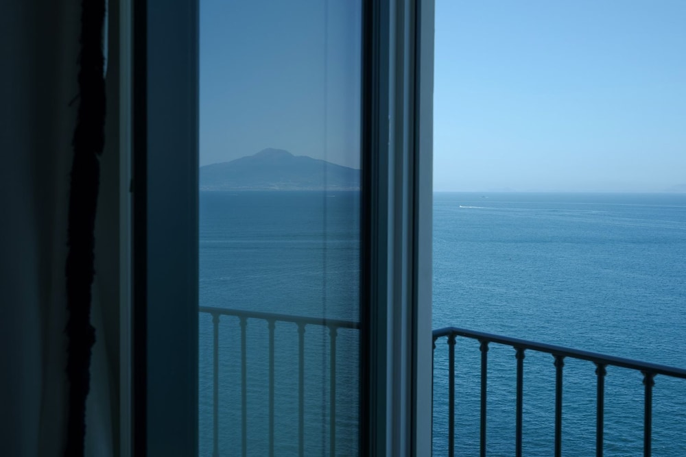 Hotel Du Tasso 22/26