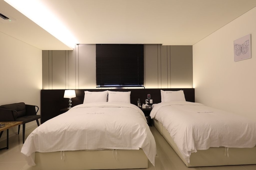 Suwon Saint Hotel 11/50