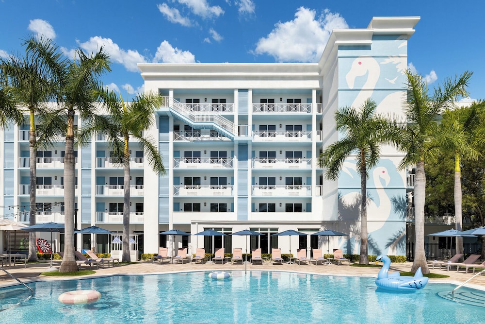Blue Flamingo Resort Key West 6/56