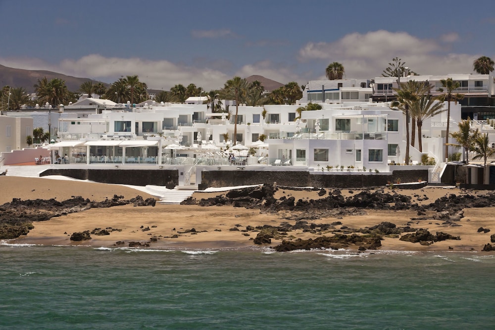 Lanis Suites De Luxe - Adults Only 88/108