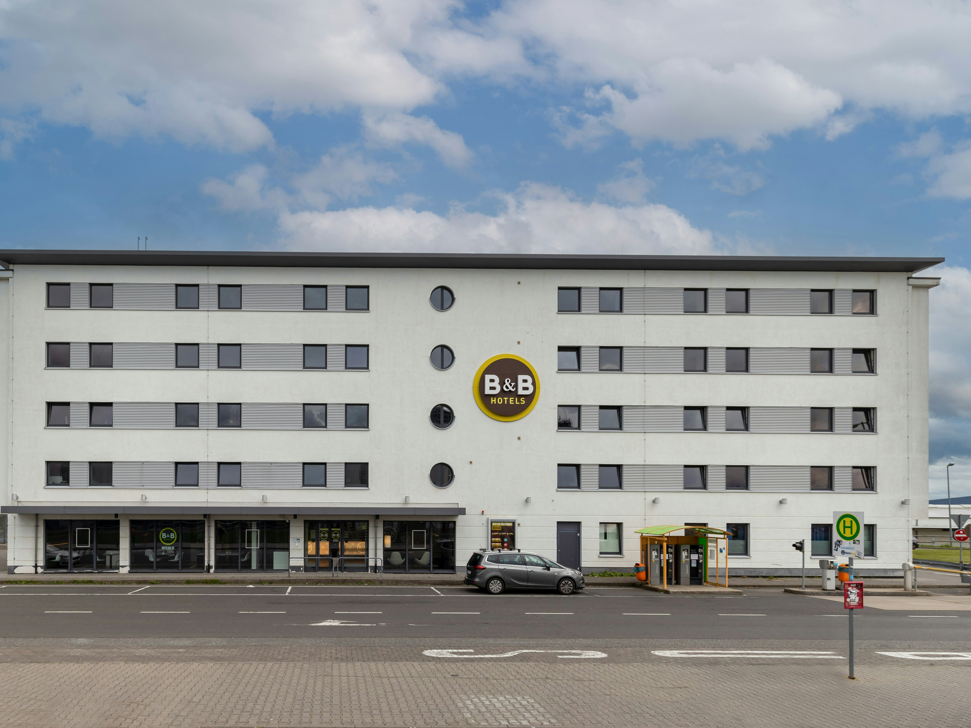 B&B Hotel Frankfurt-Hahn Airport 3/27
