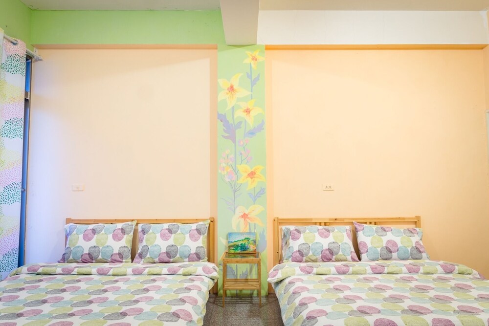 Fish Hostel 16/50