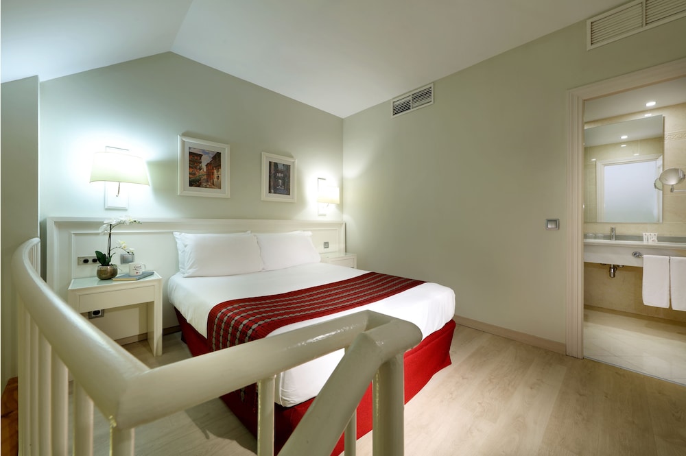 EXE GRAN HOTEL SOLUCAR 34/82