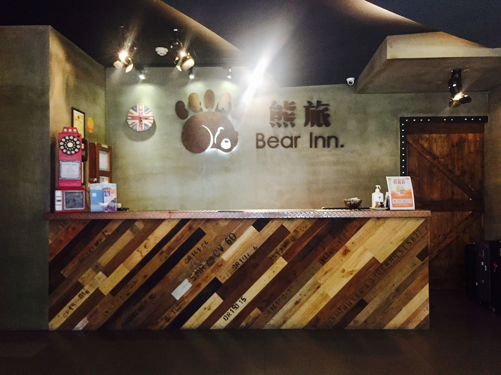 Bear Hotel 6/41