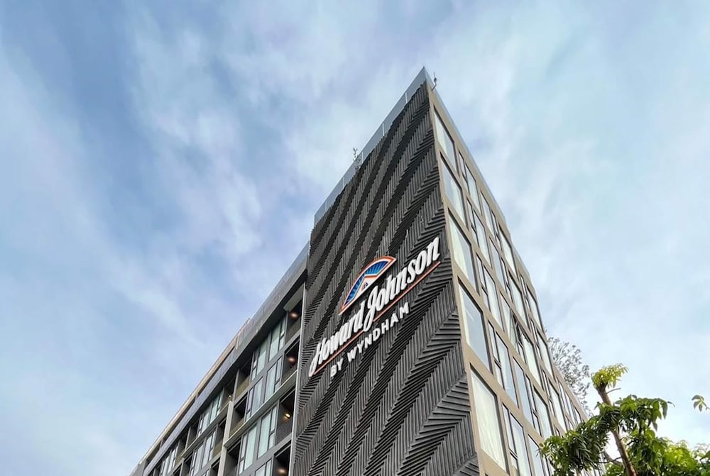 Howard Johnson by Wyndham Pattaya JC 6/81
