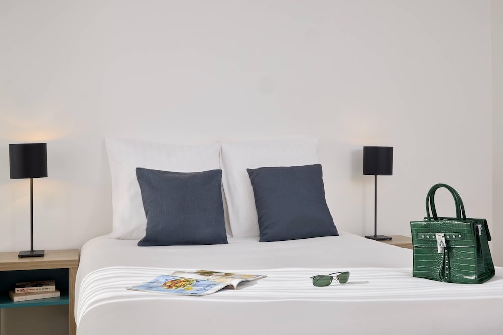 Quality Aparthotel St-Quentin en Yvelines 16/23