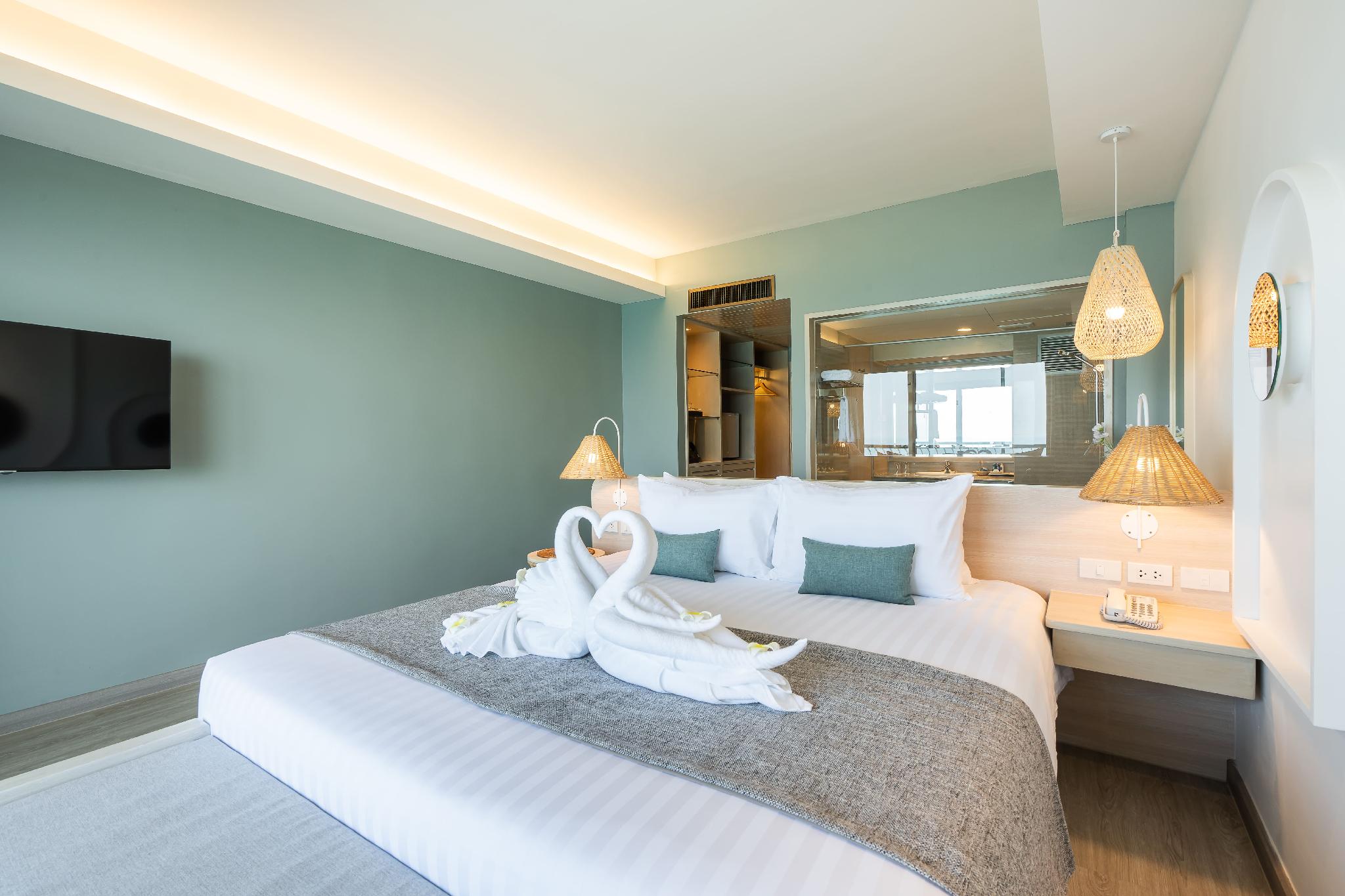 Premium, Queen Bed, Ocean View
