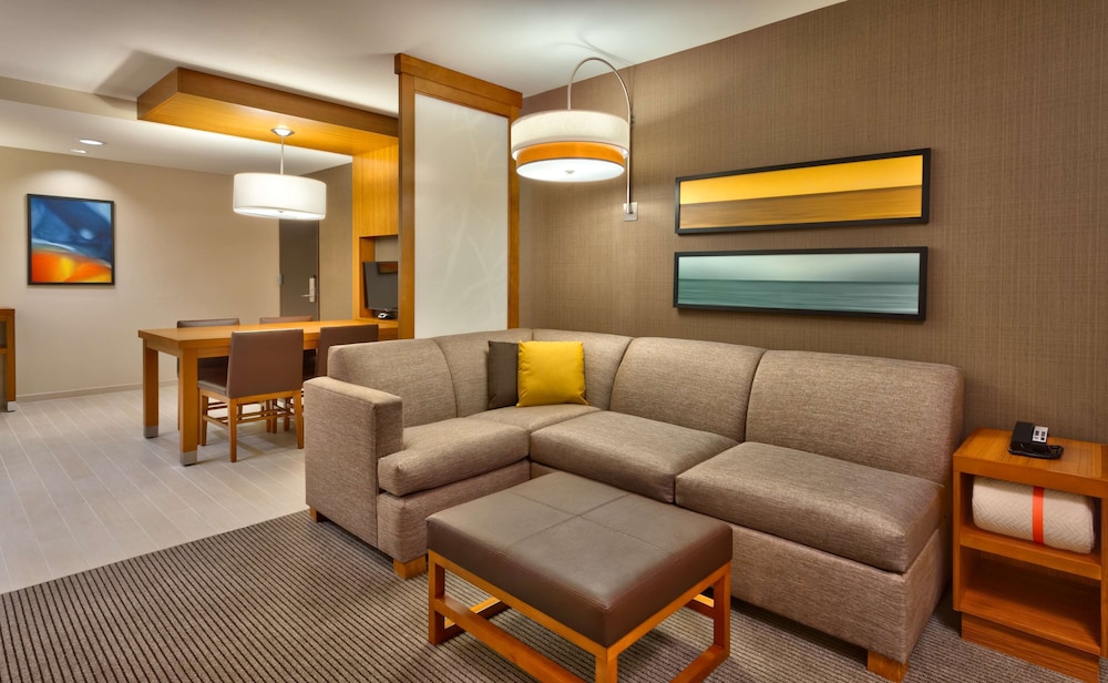 Hyatt Place Salt Lake City/Farmington/Station Park 35/60