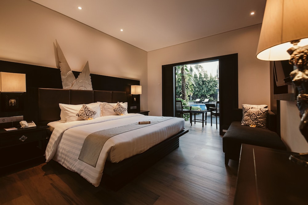 The Vira Bali Boutique Hotel & Suites 24/81