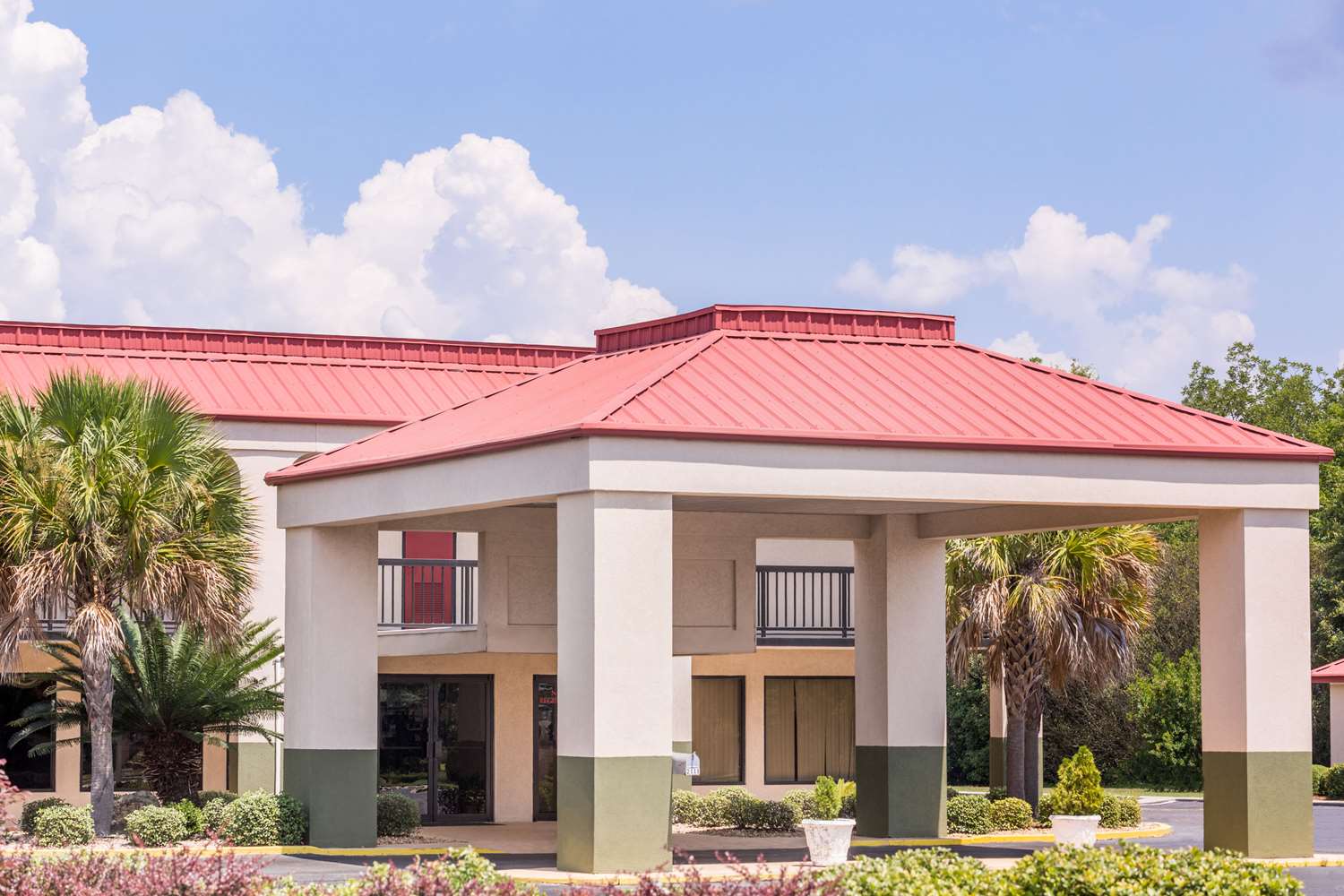 Days Inn by Wyndham Dublin GA 1/6