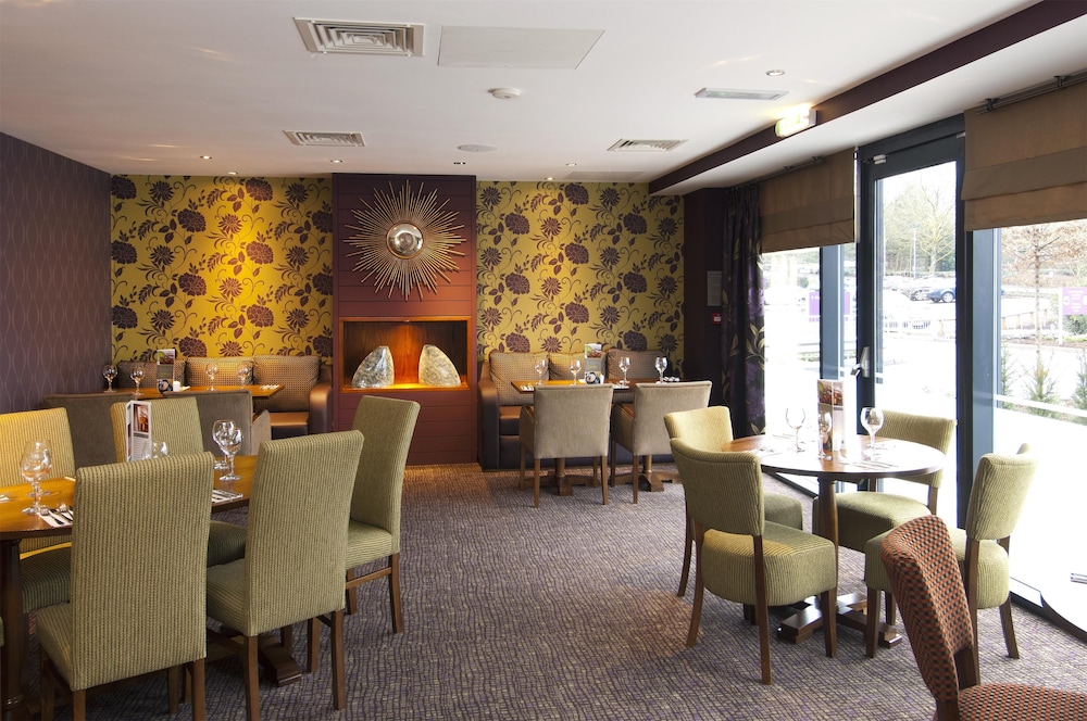 Premier Inn Warwick 46/53