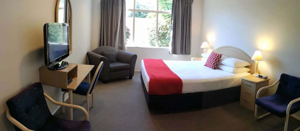 Pacific Motor Inn 29/63