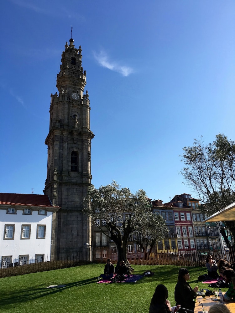 Urban Garden Porto Central Hostel 32/40