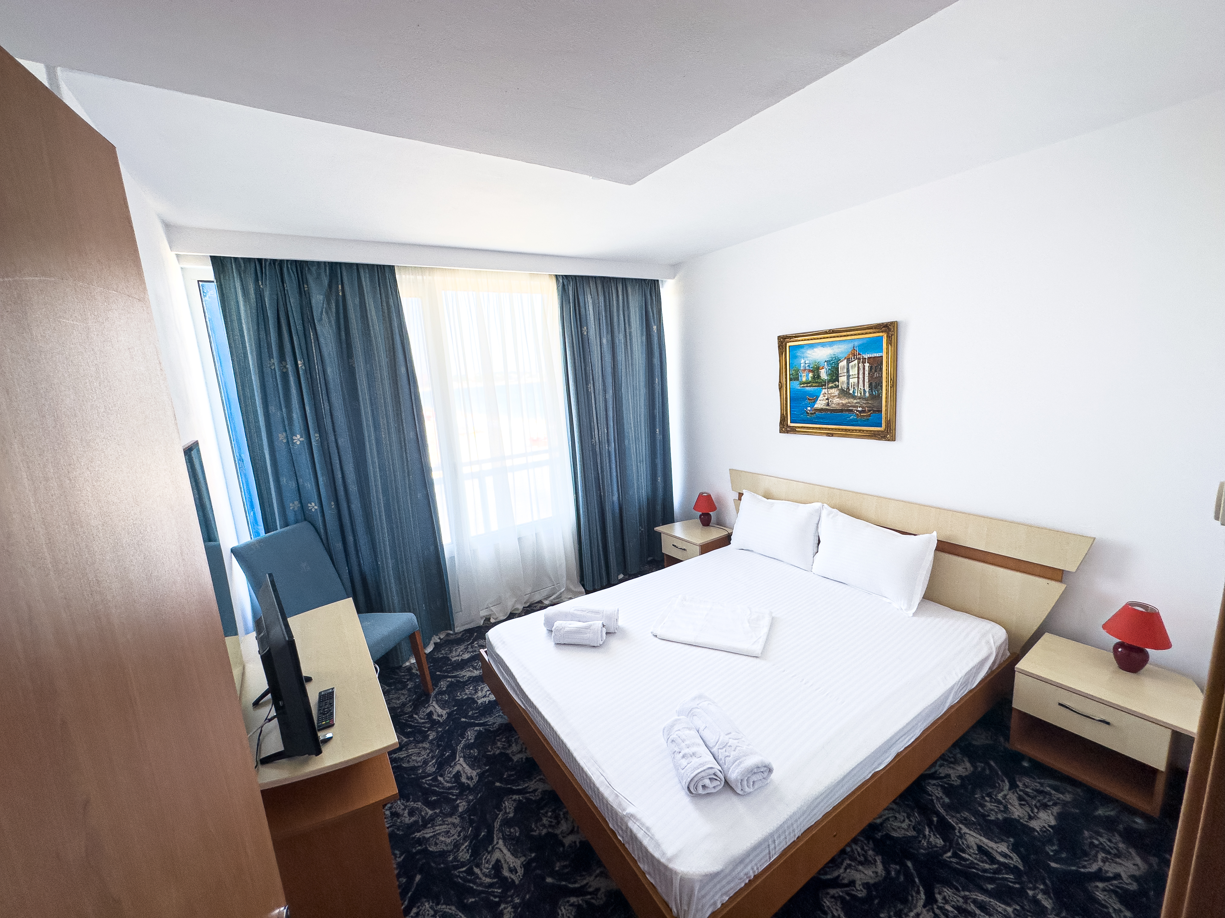 Hotel Sirena 11/30