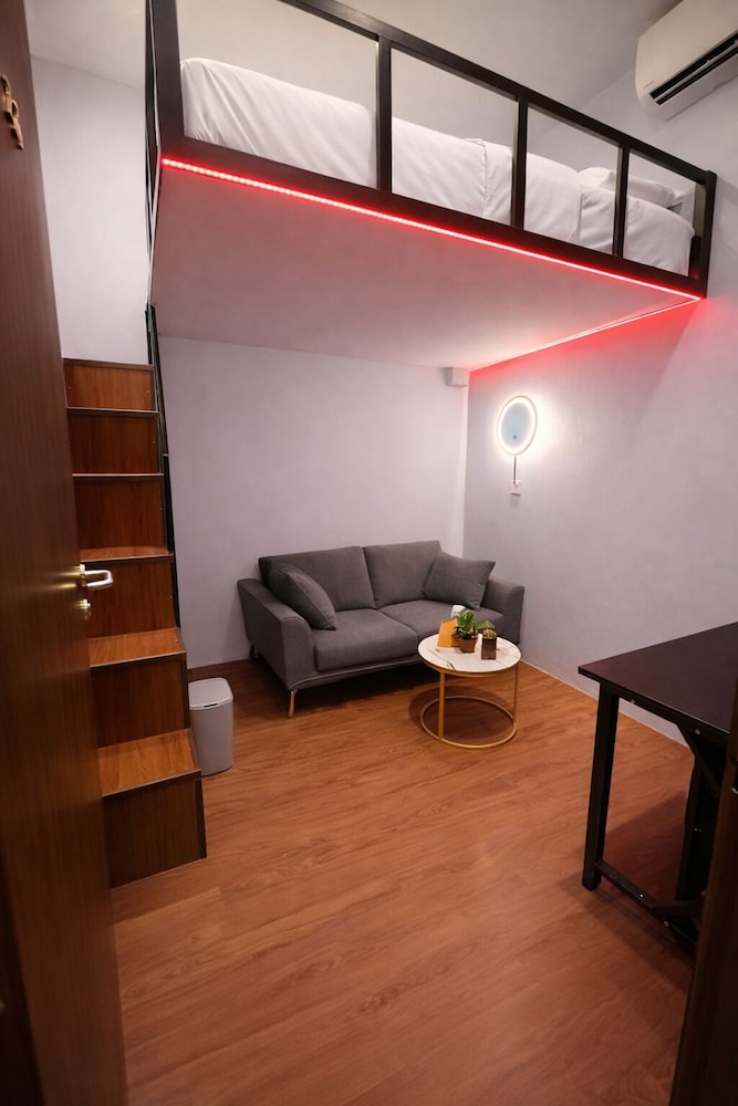 Arena Esports Hotel Bugis 44/50