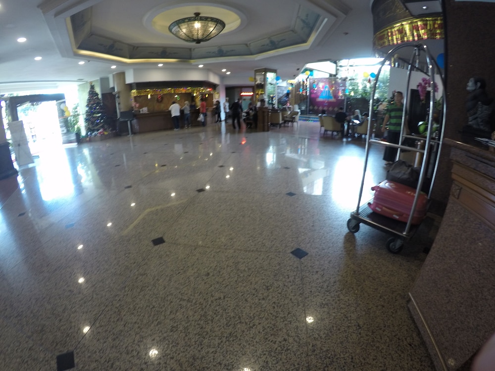 Kedaton Hotel 14/66