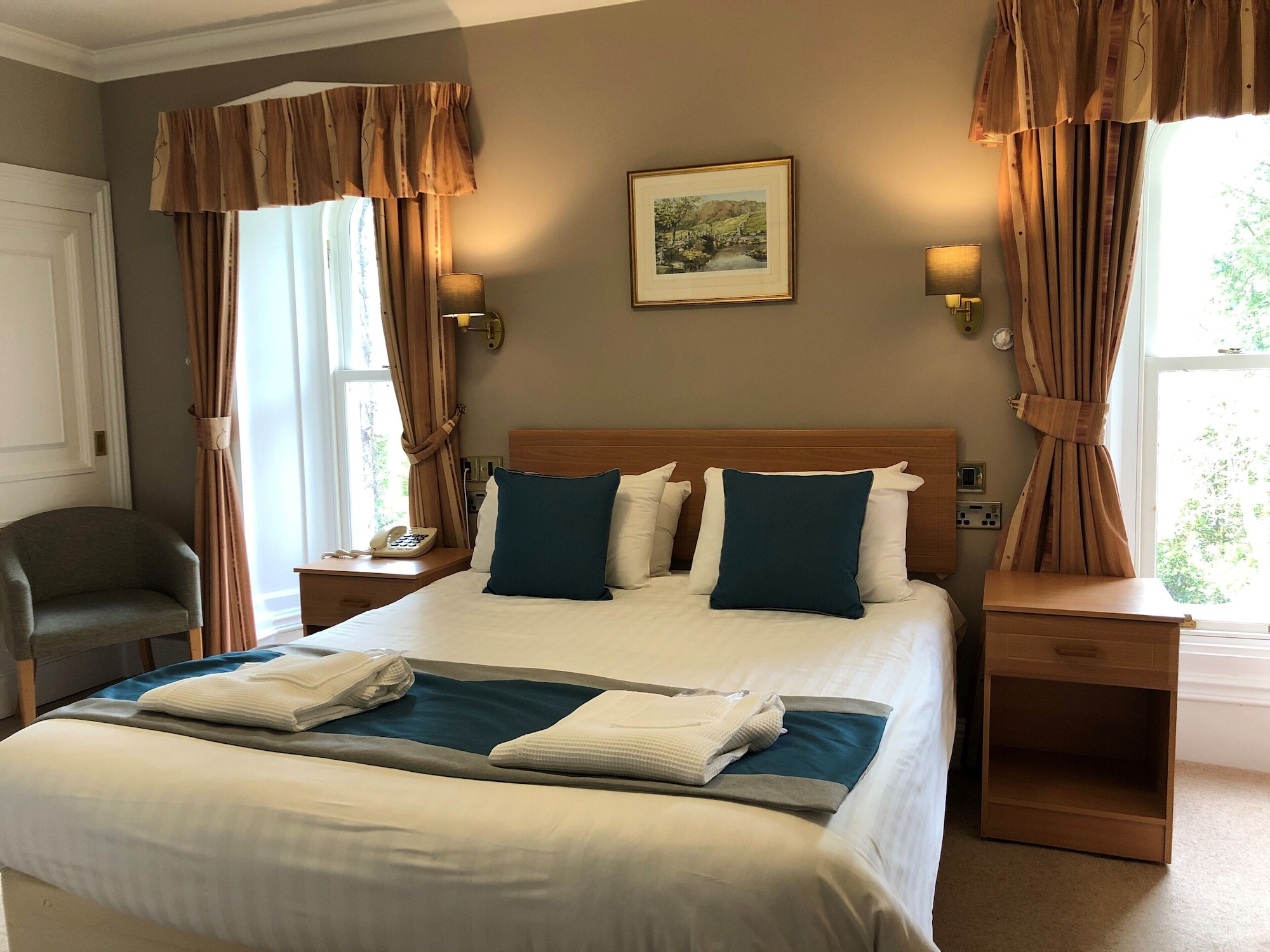 Room at Windermere Manor, WINDERMERE