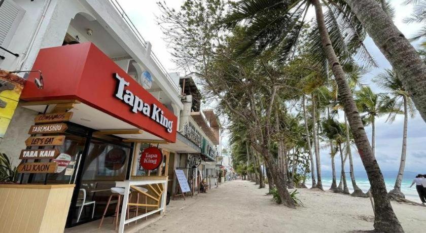 White Beach De Boracay 13/50