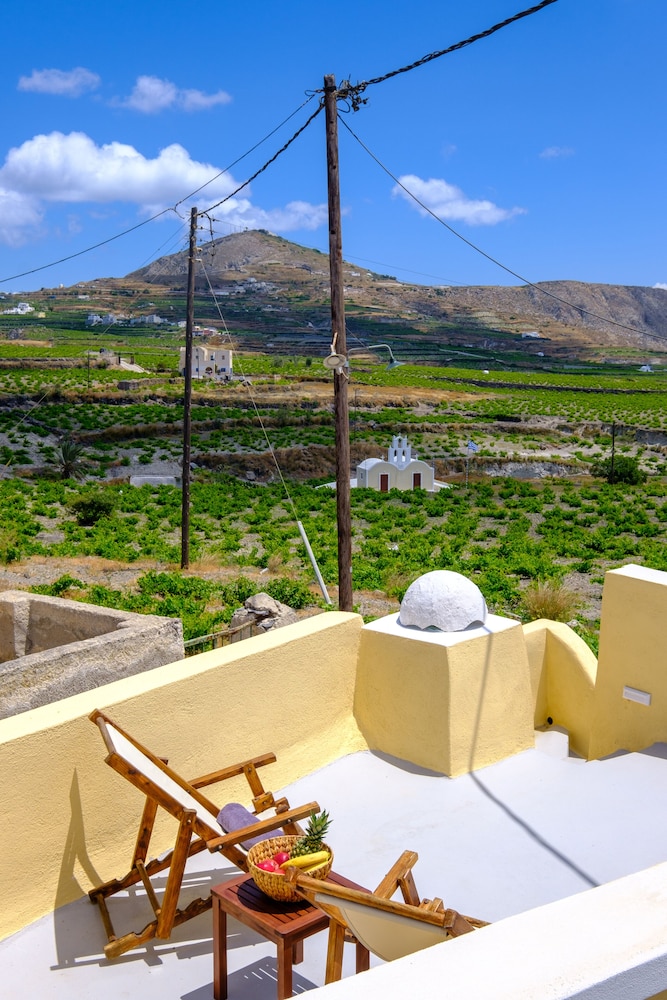 Pasithea Suites Santorini 56/60