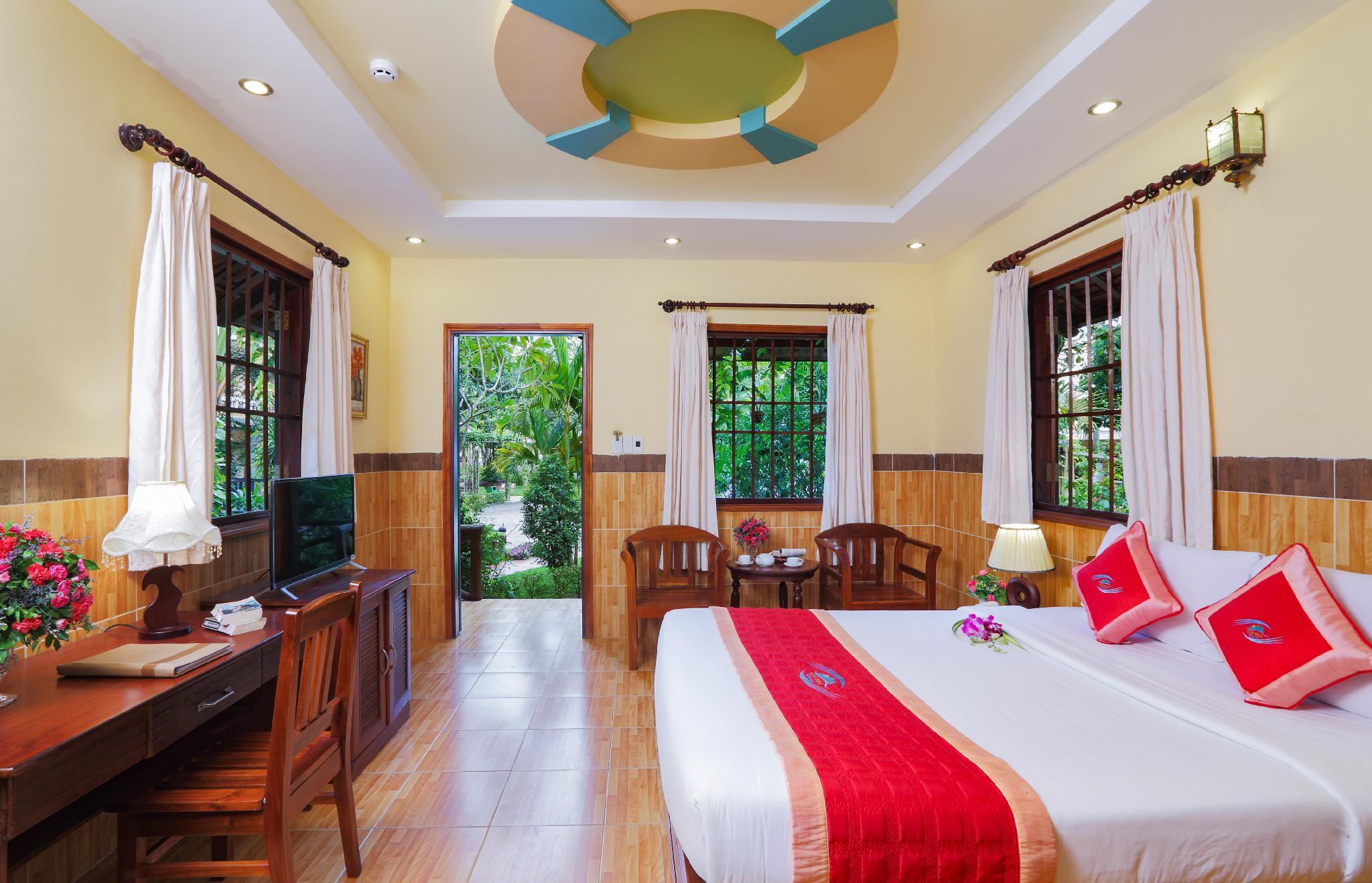 Bungalow, Double Bed, Garden View