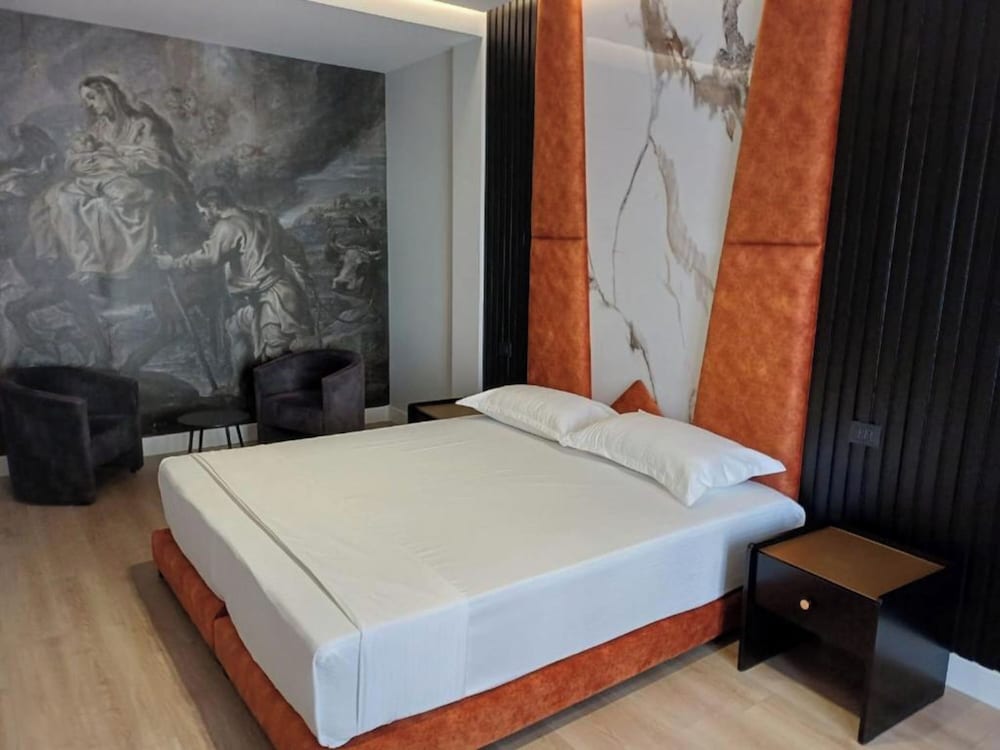 Oxygen Boutique Hotel Tirana 15/55