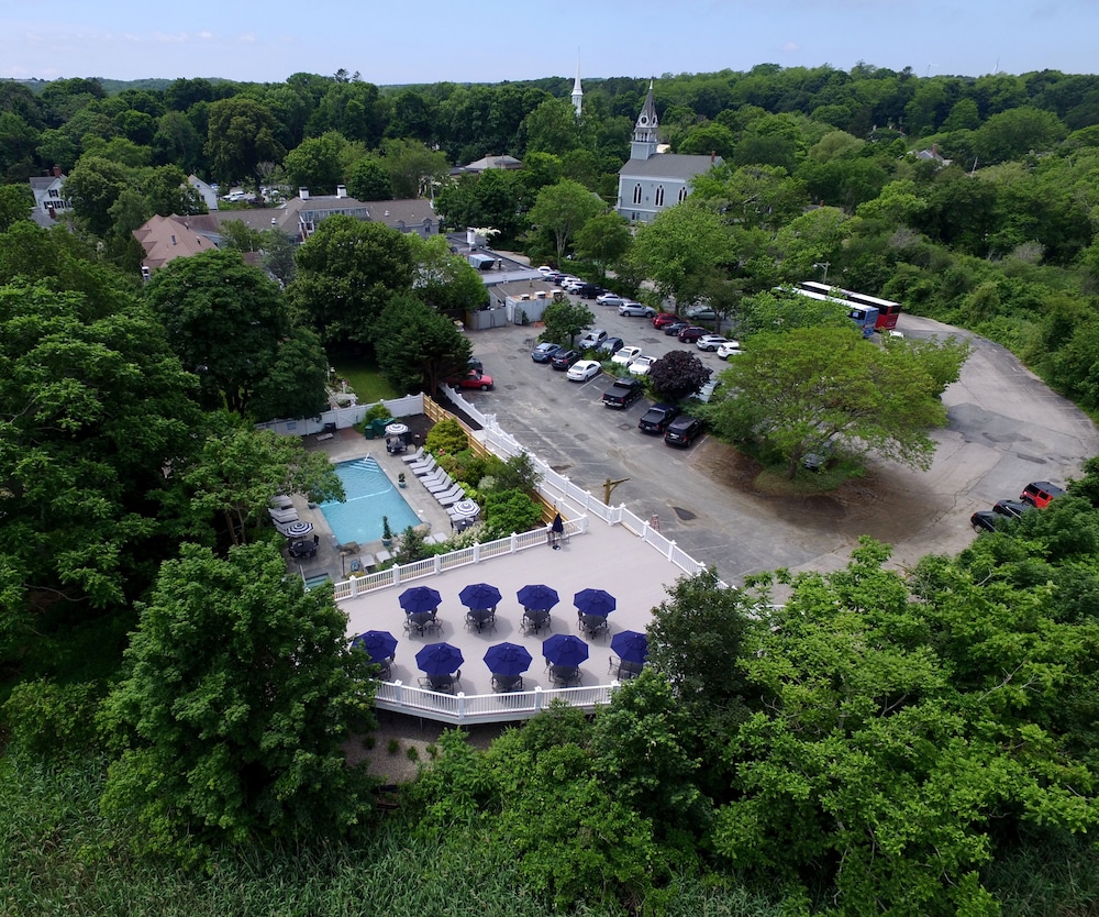 Danl Webster Inn Spa 61/63