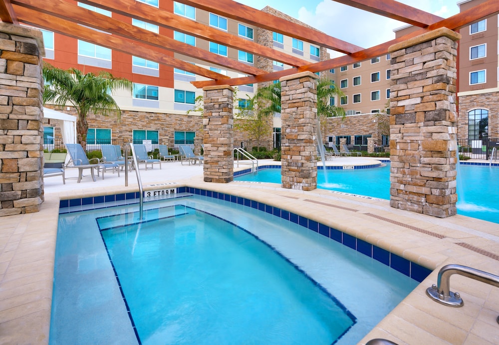 STAYBRIDGE SUITES GAINESVILLE I-75 11/68