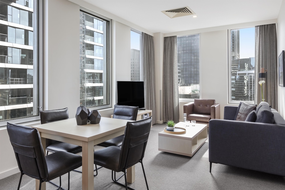 Oaks Melbourne on Market Hotel 63/72